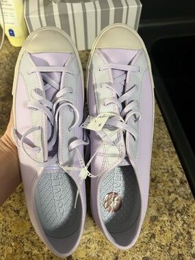Converse Lavender and White Low Top Sneakers